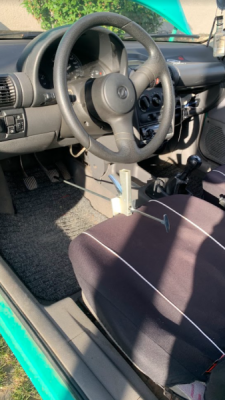 Aretační přípravek, držák na brzdový a plynový pedál - QUATROS QS14032