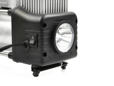 Dvoupístový kompresor do auta 10 bar, 12V, s LED svítilnou a příslušenstvím