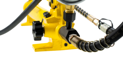 Ruční hydraulická pumpa dvourychlostní, tlak 20 bar, s tlakoměrem - HHB-700B