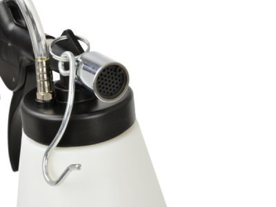 Přístroj na výměnu brzdové kapaliny a odvzdušnění 1/4", 4 adaptéry, 0,75 l - GEKO G02730