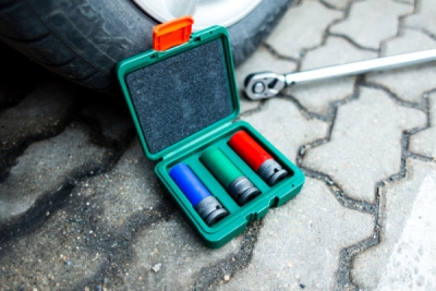 Sada nástrčných hlavic 1/2", s krytkou na ALU pro rázové utahováky - JONNESWAY S18A4103S