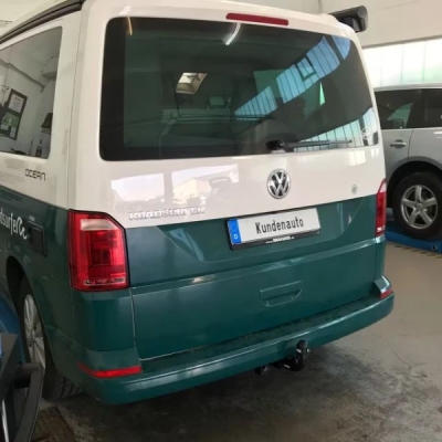 Tažné zařízení Volkswagen Transporter/Multivan 2009-2015 (T5) , odnímatelný BMA, BRINK