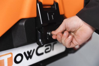 Přepravní box na tažné zařízení TowBox EVO