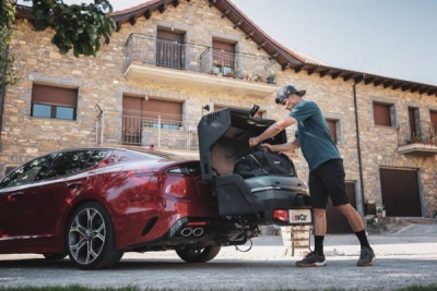 Přepravní box na tažné zařízení TowBox EVO černý