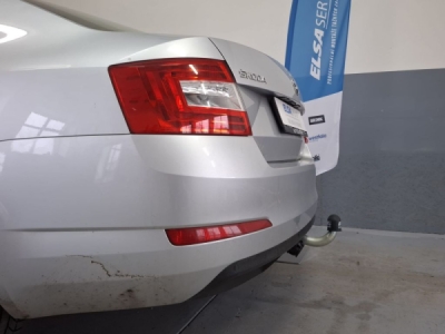 Tažné zařízení Škoda Octavia sedan 2013-2020 (III), pevné, Galia