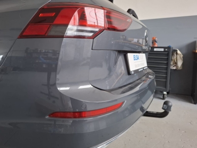 Tažné zařízení Volkswagen Golf Variant (kombi) 2020/08- (VIII), vertikální, Westfalia