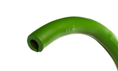 Technomousse GREEN CONSTRICTOR 29 PLUS (šířka 2,6 - 3), Athena