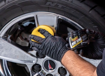 MEGUIARS Metal Polish - leštěnka na kovy, tuhá, 177 ml