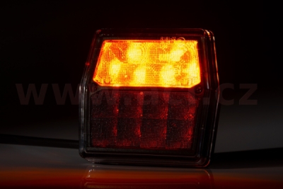 zadní světlo LED 99,7x92,7 mm 5 PIN BAJONET, L=P