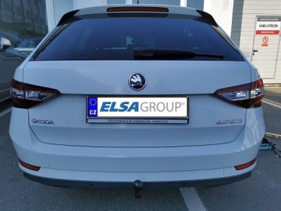 Tažné zařízení Škoda Superb sedan 2020-2023 (III f.l.), vertikální, Westfalia