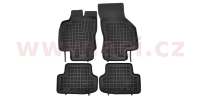 gumové koberečky černé s vyšším okrajem (verze s audio Beast system, sada 4 ks)