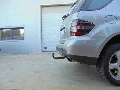 Tažné zařízení Mercedes Benz GLE SUV 2015-2019 (W166), vertikální, Aragon