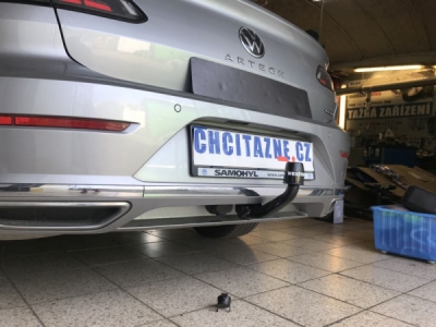 Tažné zařízení Škoda Superb sedan 2015-2019 (III), vertikální, Westfalia