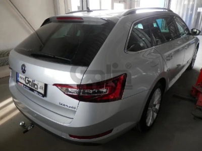 Tažné zařízení Škoda Superb sedan 2020-2023 (III f.l.), bajonet, Galia