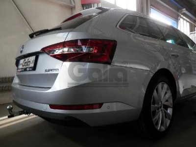 Tažné zařízení Škoda Superb sedan 2020-2023 (III f.l.), bajonet, Galia