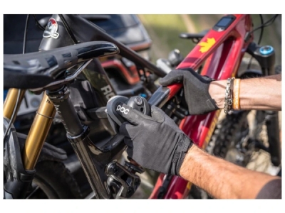 YAKIMA JUSTCLICK EVO 2 + ADAPTÉR - nosič 3 kol na tažné zařízení