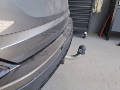 Tažné zařízení Toyota RAV 4 2015-2018 (facelift) , pevné 2 šr., Galia