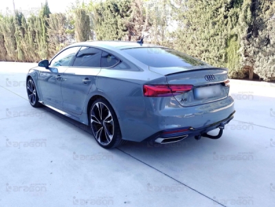 Tažné zařízení Audi A5 Sportback 2017- (F5A), vertikální, Aragon