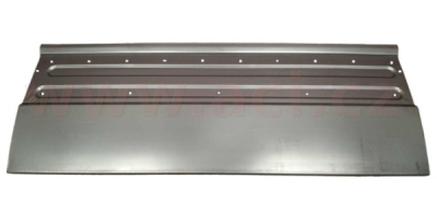 lem bočních posuvných dveří délka 126 cm, výška 46 cm) krátký model