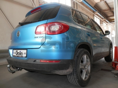 Tažné zařízení Audi Q3 11-/Seat Tarraco 18-/Volkswagen Tayron 24-, bajonet
