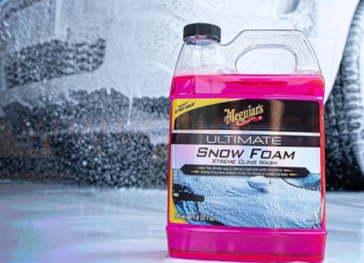 MEGUIAR'S extrémně pěnivý a hustý šampon do napěňovače Ultimate Snow Foam 1,89 l