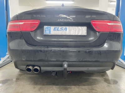 Tažné zařízení Jaguar XE 2015- , vertikální, BRINK