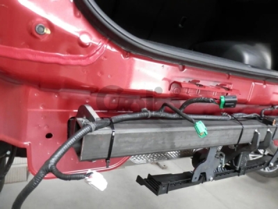 Tažné zařízení Kia Sportage 24-, vertikal