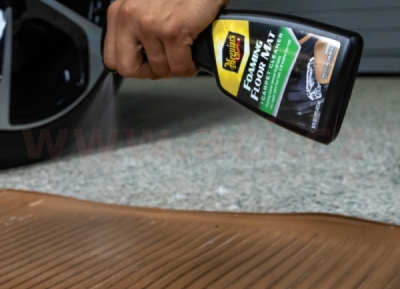 Meguiar's Foaming Floormat & Carpet Cleaner pěnivý čistič textilií a autokoberečků, 473 ml