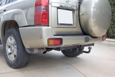 Tažné zařízení Nissan Patrol GR 2004-2010 (Y61) , pevné 2 šr., Aragon