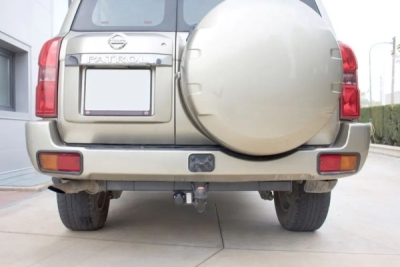 Tažné zařízení Nissan Patrol GR 2004-2010 (Y61) , pevné 2 šr., Aragon