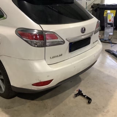 Tažné zařízení LEXUS RX 350, RX 450H (GYL) 09-, vertikal