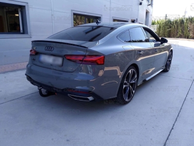 Tažné zařízení Audi A5 Sportback 2017- (F5A), vertikální, Aragon