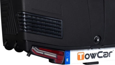Přepravní box na tažné zařízení TowBox V3 černý, uzavřený