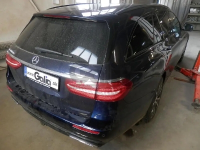 Tažné zařízení Mercedes Benz E sedan 2016-2023 (W213), bajonet, Galia