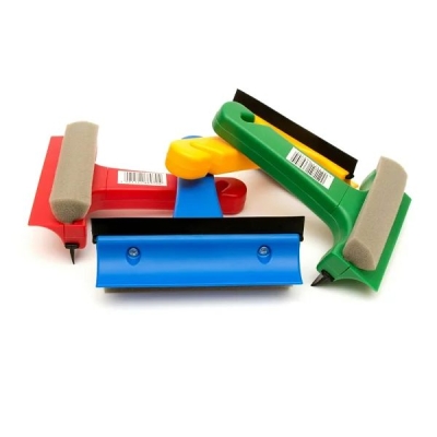 ICE SCRAPER WITH SPONGE