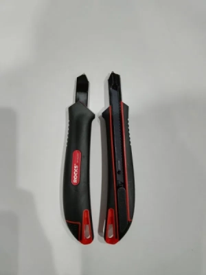 Kniv med 9 mm standard brudbar klinge, 60 fod