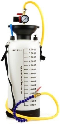 Pneumatisk oliepåfylder 8 liter med manometer og fleksibel slange