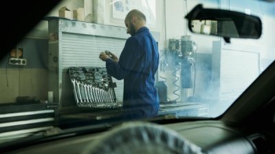 Čo reálne používajú mechanici? Produkty, ktoré si získali dôveru ľudí okolo áut