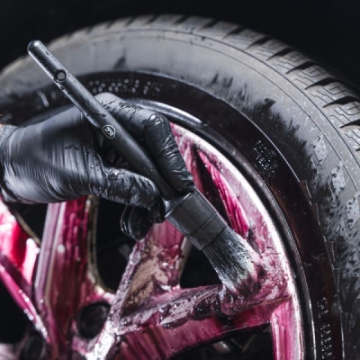 K2 Roton PRO Vanteenpuhdistusaine "bleeding wheel", 5 litraa