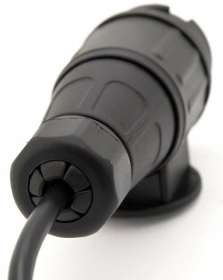 Redukce zásuvky TZ 13-7 kabel