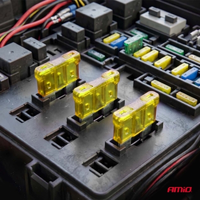 Autopoistky STANDARD BLISTER 3 ks 20A AMIO-05107