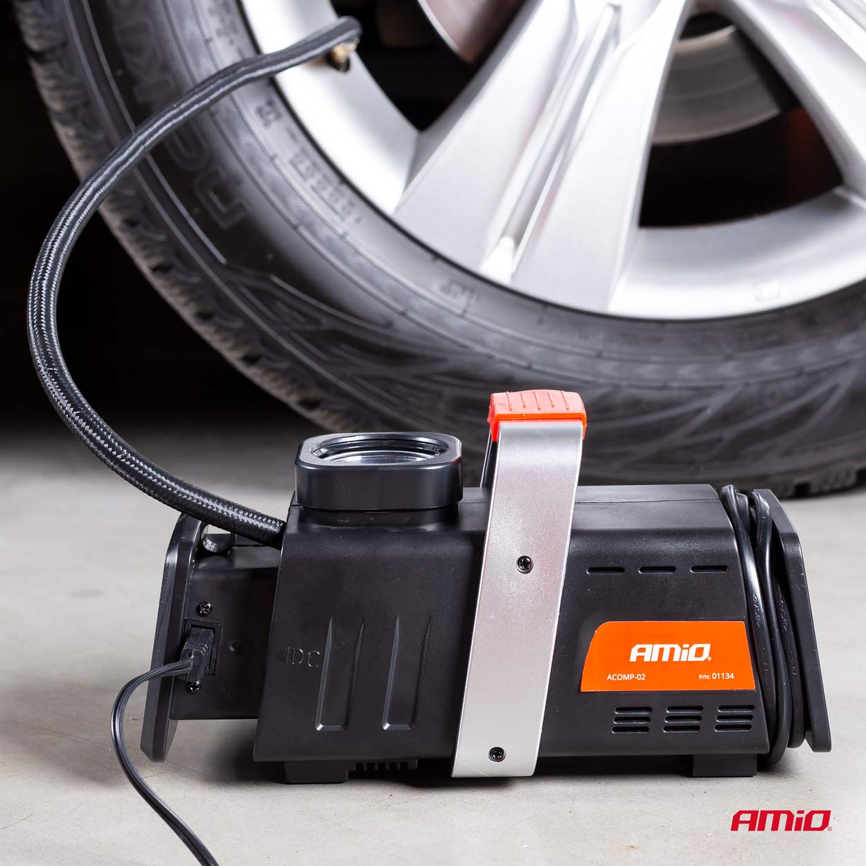 AMiO - Kompresor do auta 12V/230V, Acomp-02