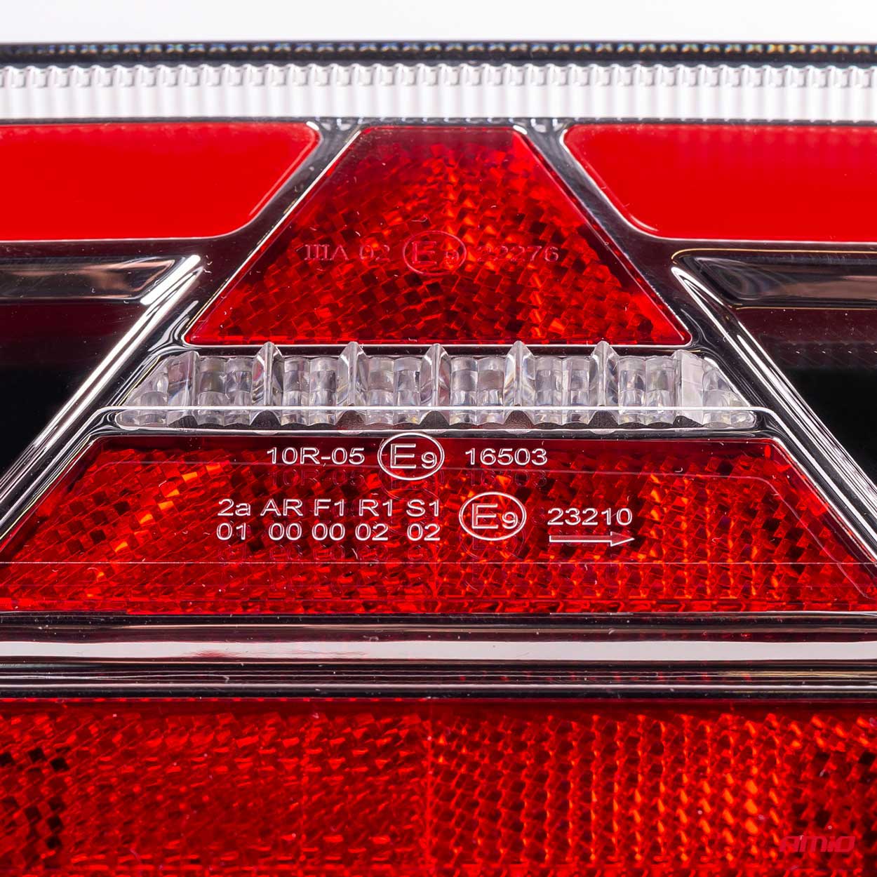 AMiO - Svetlo zadné združené LED dynamické PRAVÉ RCL-03-R