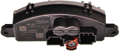 VAG OEM - Regulátor dúchadla VW GOLF VII, SEAT LEON III, SKODA OCTAVIA III 12- 5WA907521