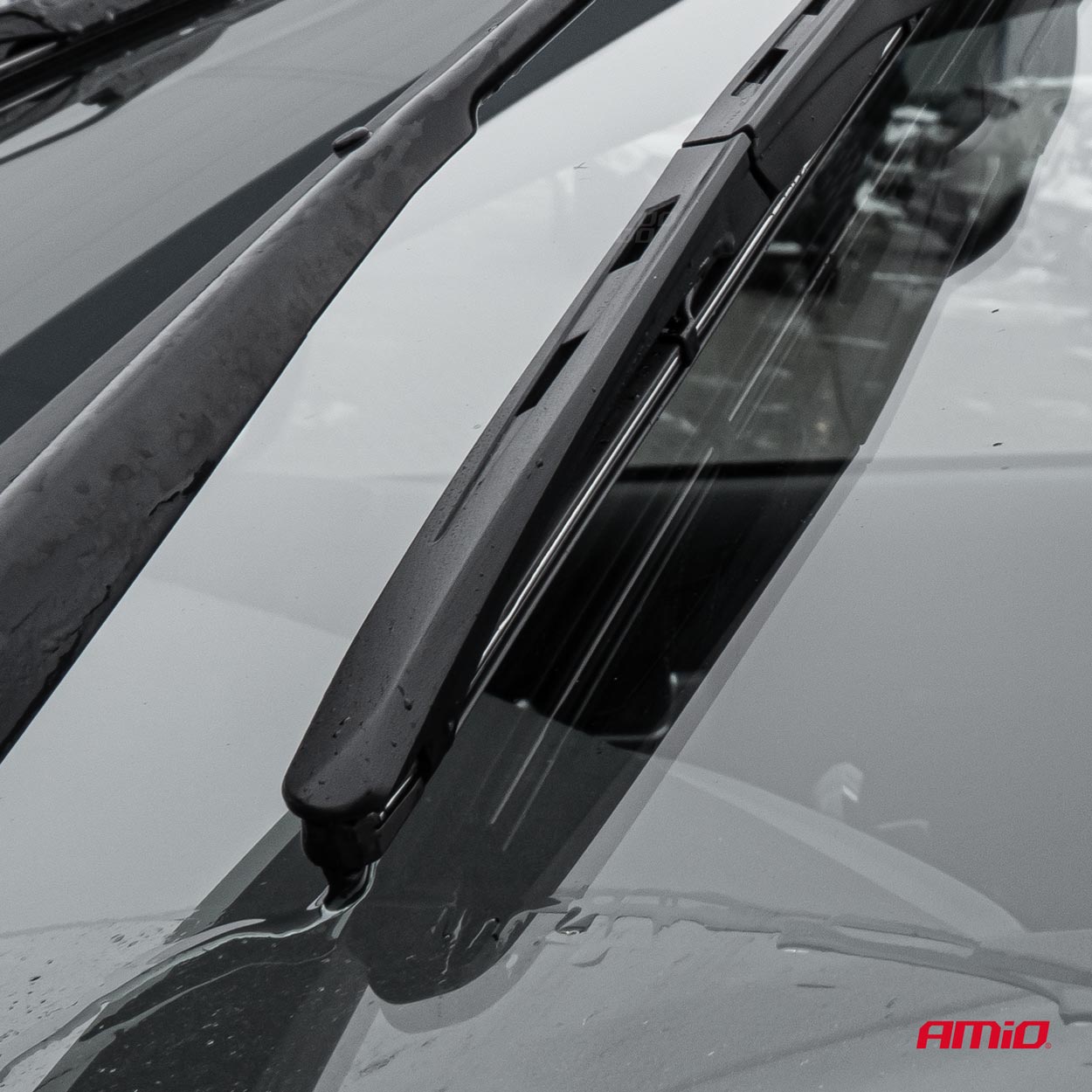AMiO - Stierač Hybrid multiconnect 21" (530mm) 11 adaptérov
