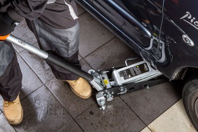 NEO - hydraulický hliníkový zdvihák 1.5t