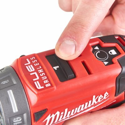 Milwaukee vŕtačka M12 FDDXKIT-202X