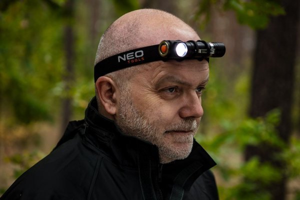 USB NABÍJATEĽNÁ ČELOVKA 800 LM CREE XML-T6 LED