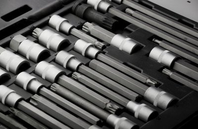 NEO - Sada vnútorných skrutkovacích bitov TORX IMBUS 1/4", 1/2" 38ks