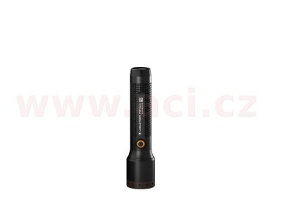 LED LENSER P5R CORE - ruční svítilna se superledkou, dobíjecí, dosvit 250 m, záruka 7 let